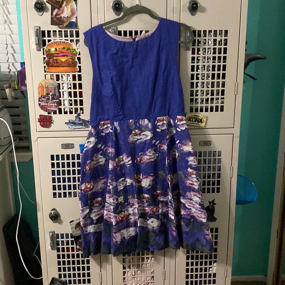 Art dress